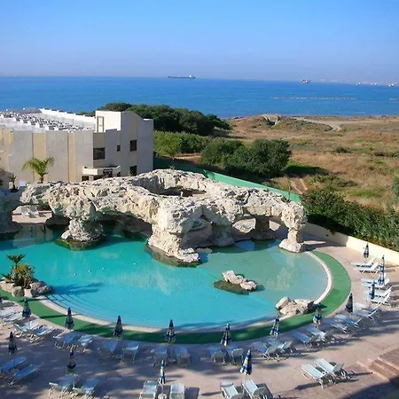 Beau Rivage Λάρνακα